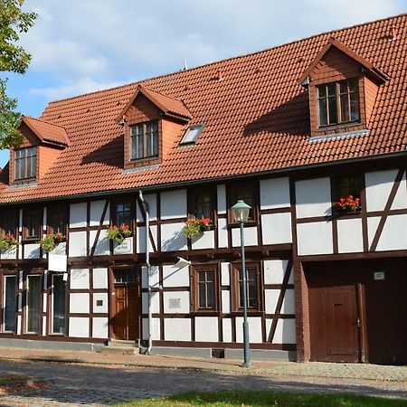 Pension Am Park Вёрлиц Экстерьер фото